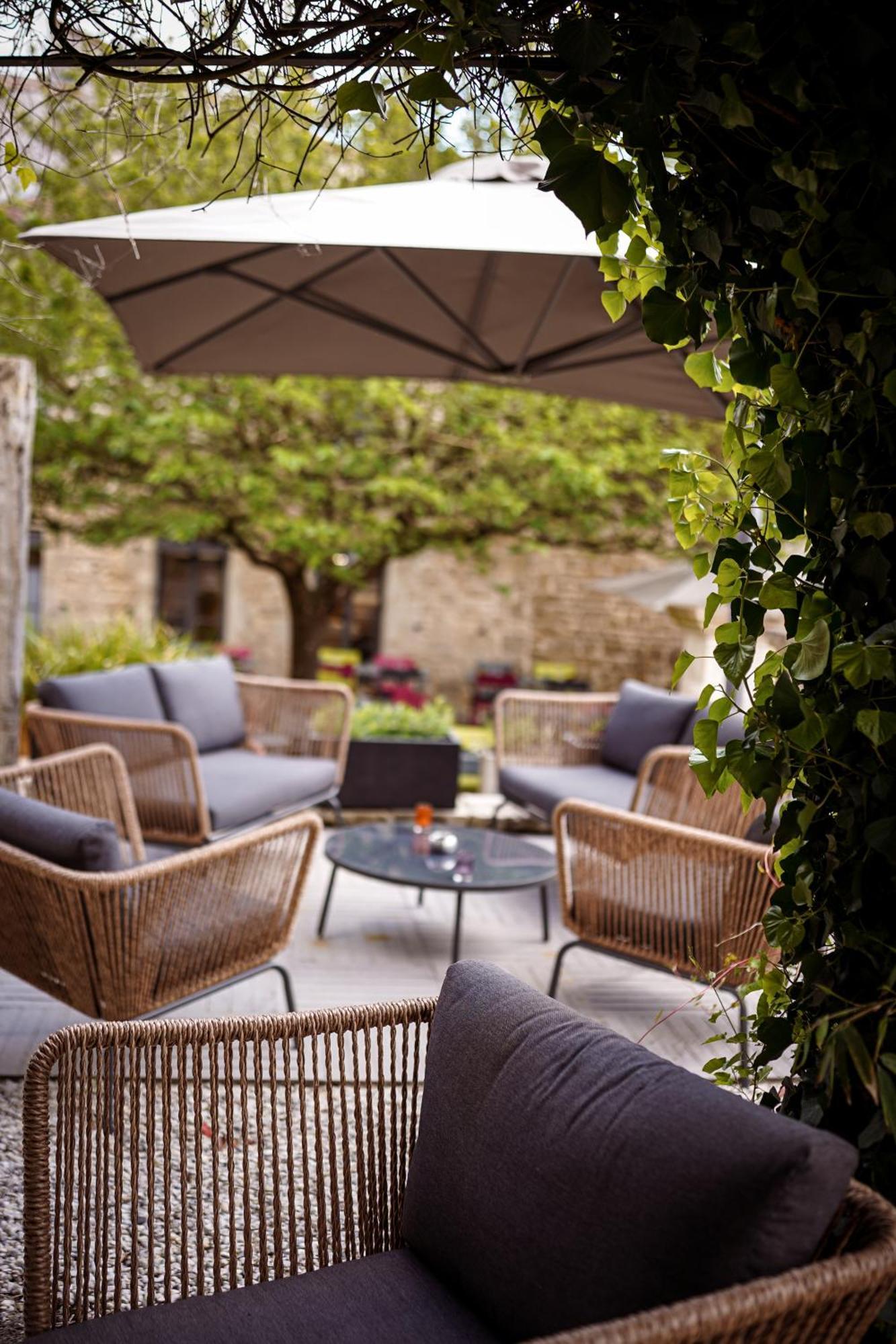 Logis Hostellerie De L'Abbaye Celles-sur-Belle Экстерьер фото